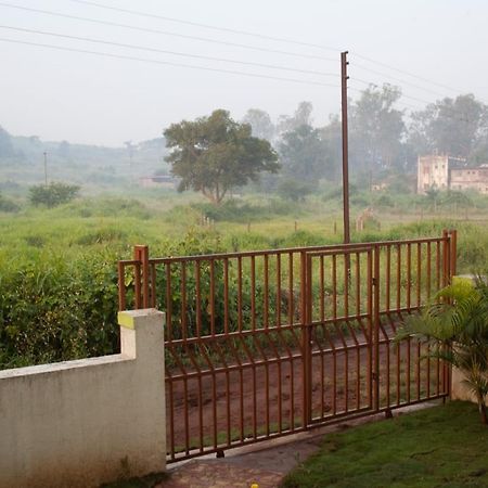 Karjat Mountain Villa Exteriér fotografie