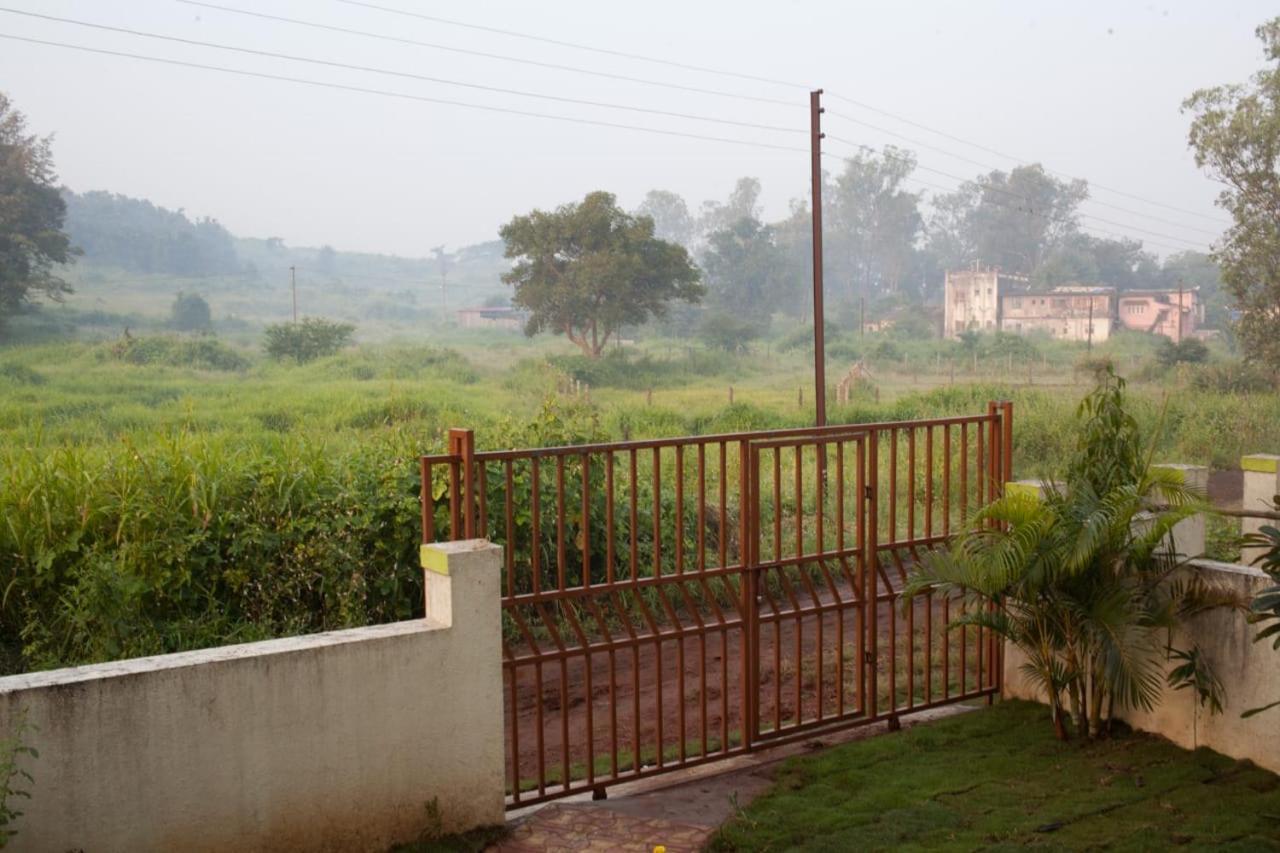 Karjat Mountain Villa Exteriér fotografie