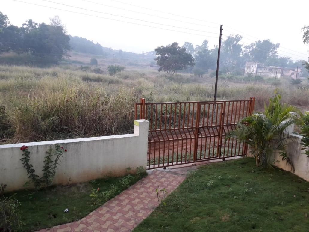 Karjat Mountain Villa Exteriér fotografie